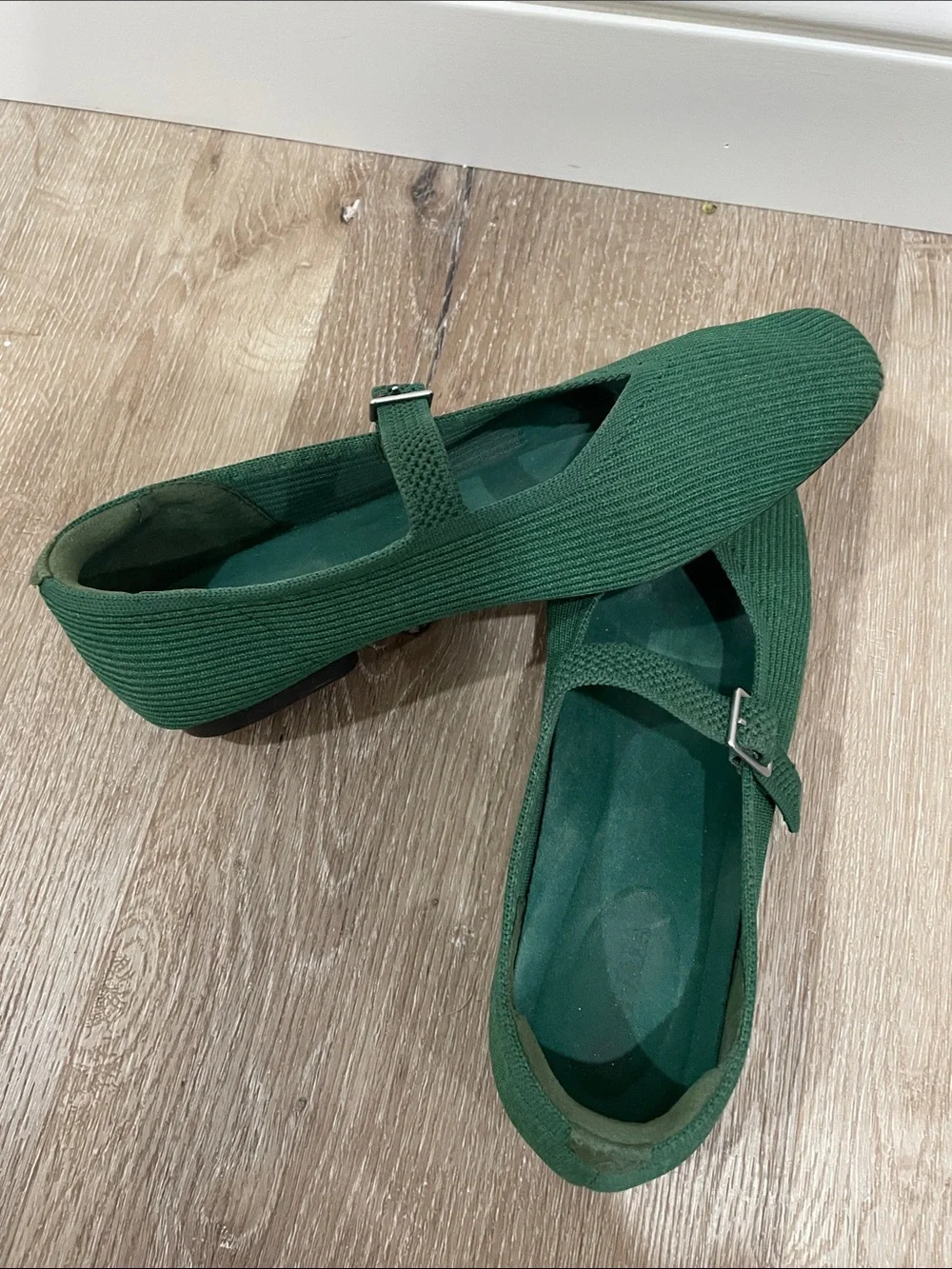 Vivaia Margo Mary Jane Square Toe Flats Emerald Green Size 39